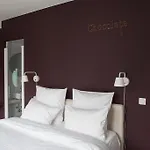 R73 Apartments